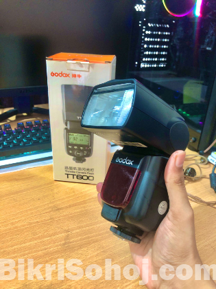 Godox TT600 Flash